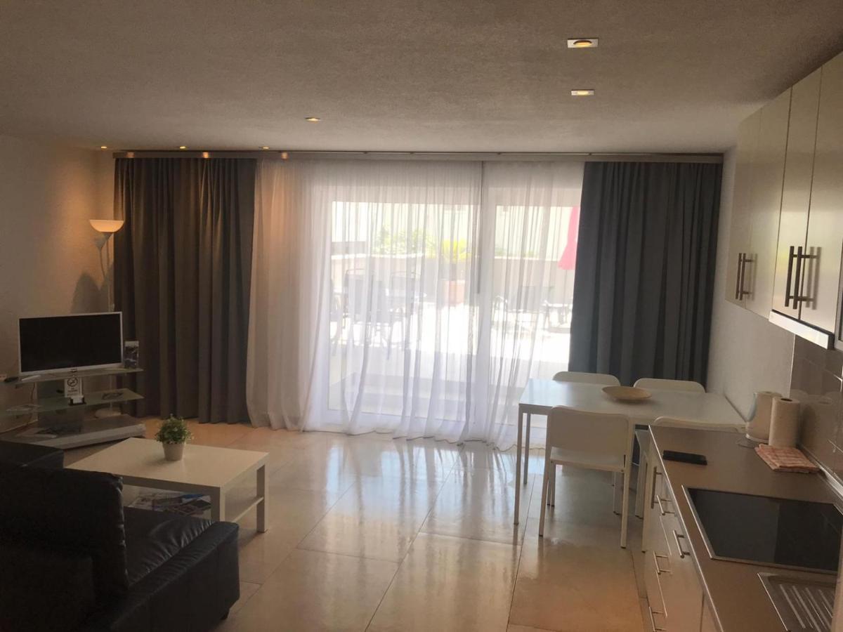 Villa Melassy Makarska Eksteriør bilde