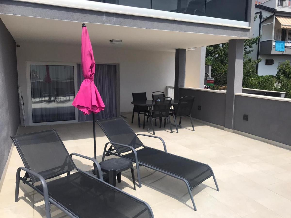 Villa Melassy Makarska Eksteriør bilde