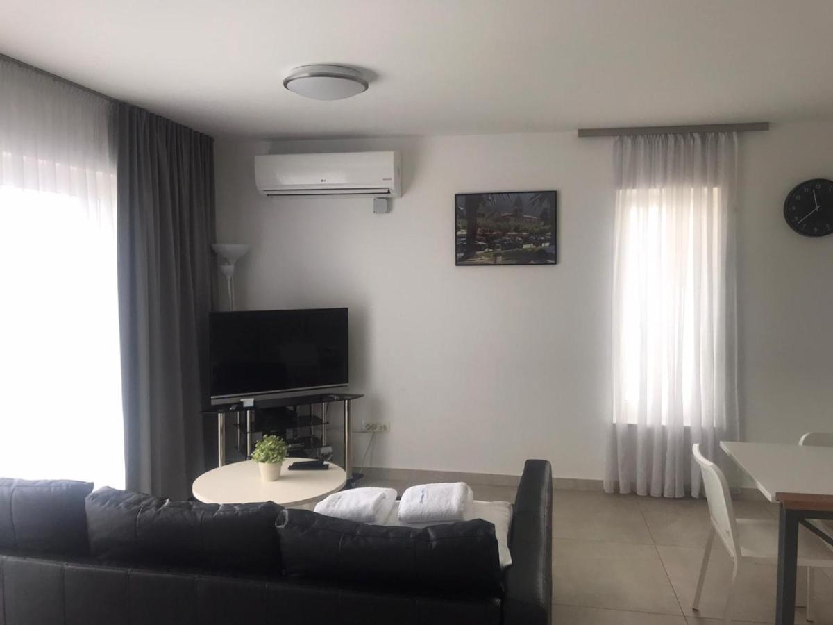Villa Melassy Makarska Eksteriør bilde